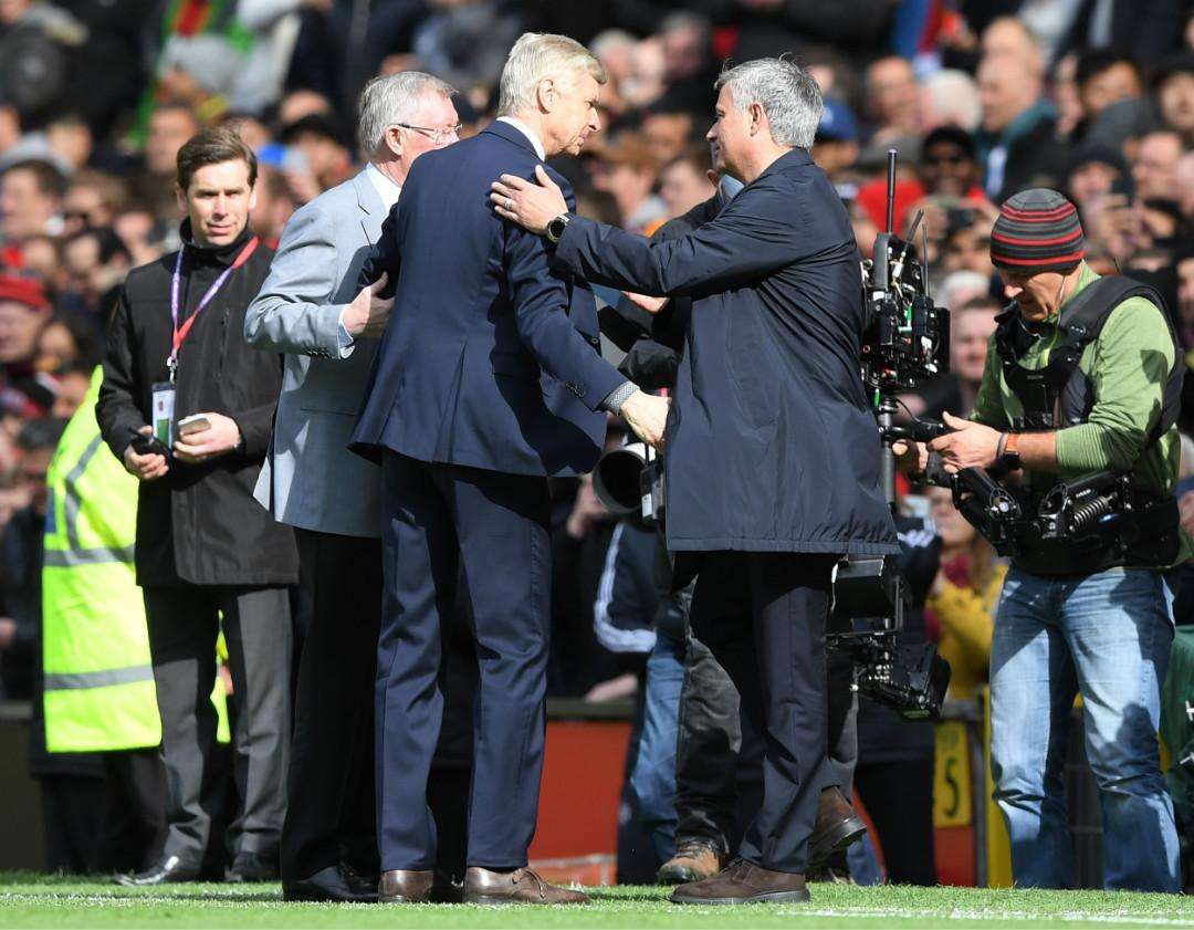 欧冠赛程吃紧；萨克拉门托国王加时末段内部沟通；质疑声仍在；心理建设被强调的简单介绍